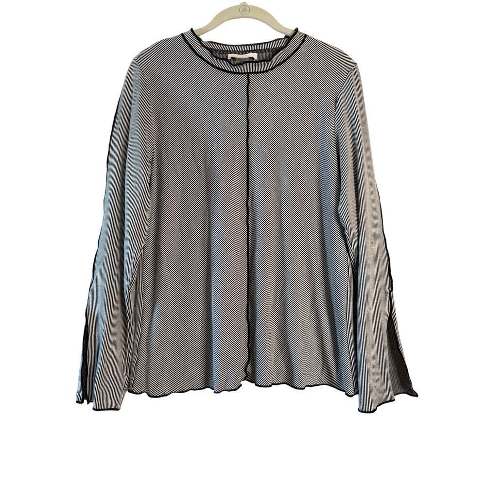 UO Urban Romantics Black Gray Flare Sleeve Long Sleeve Top Sz Large